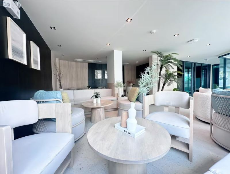 2 Bedroom Luxury Apartment in Bang Tao, Phuket