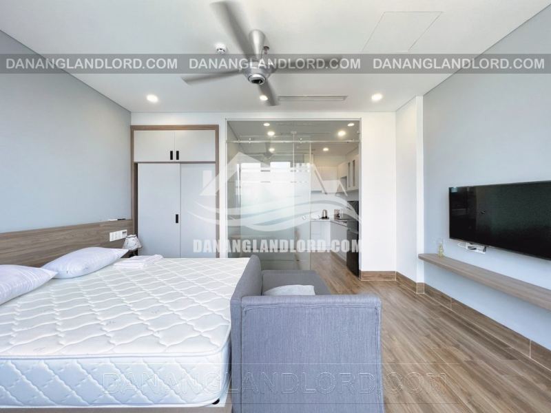 1BR Apartment with Pool in Khue My Dong