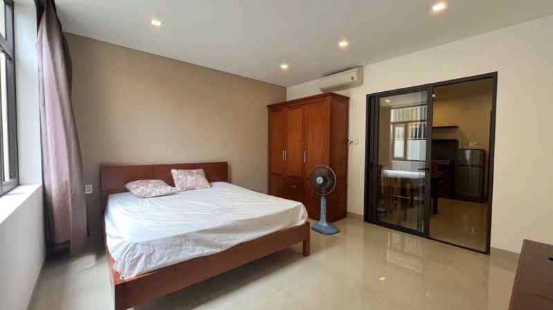 1BR Apartment Room 502 Duong Tu Quan Street