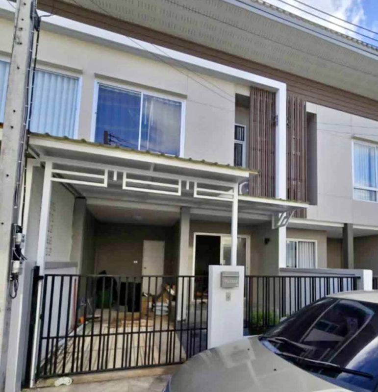 3-Bedroom House with Mountain View in Thalang