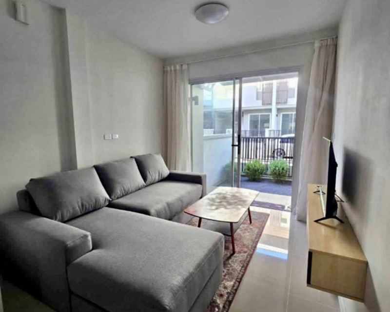 3-Bedroom House with Mountain View in Thalang