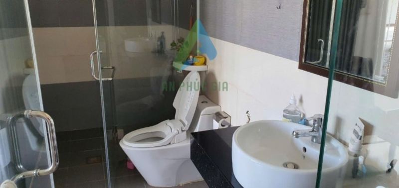 3-Bedroom 3-Storey House on Le Huu Trac Street