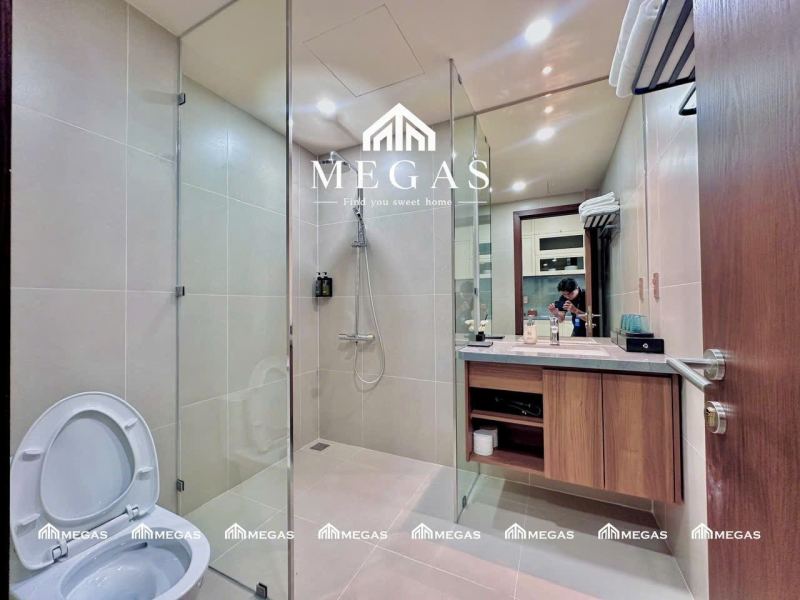1BR Apartment with Balcony in Con Tan Lap