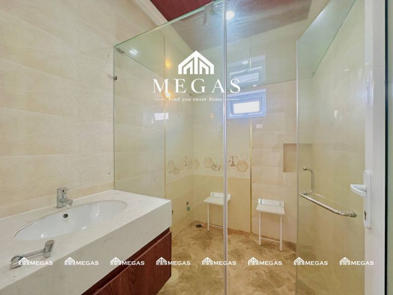 Luxury Studio Apartment in Vinh Hoa