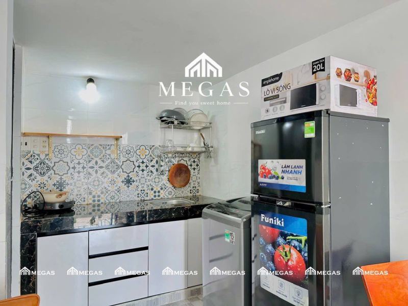 Duplex Apartment with Balcony in Vinh Diem Trung