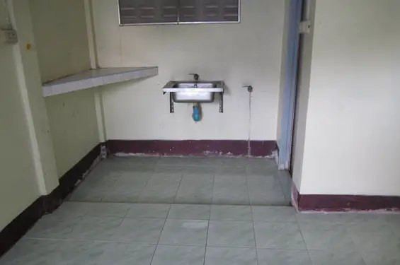 Budget Room at Rama 2 Soi 31