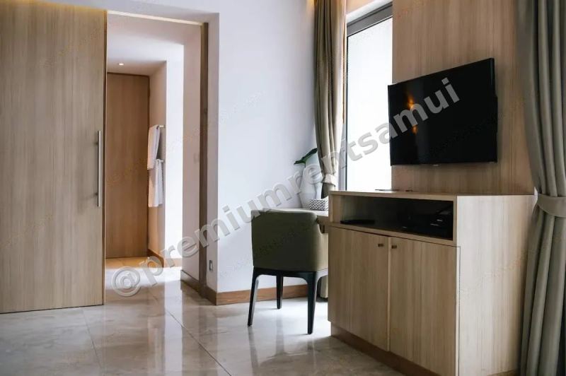 14-Bedroom Villa with Pool in Maenam