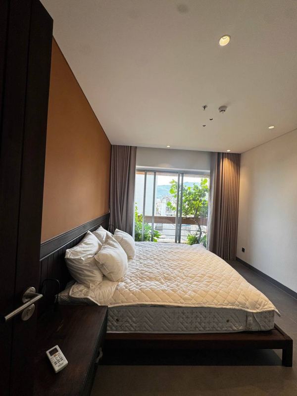 Brand-New 1-Bedroom Apartment on Pham Van Street, Son Tra