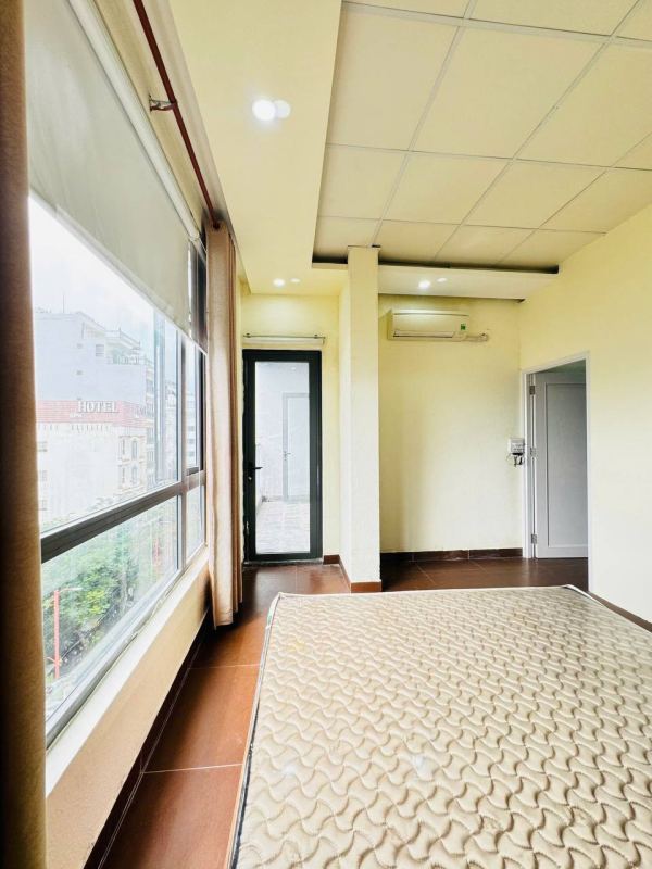 2-Bedroom Apartment on Le Quang Dao, My An