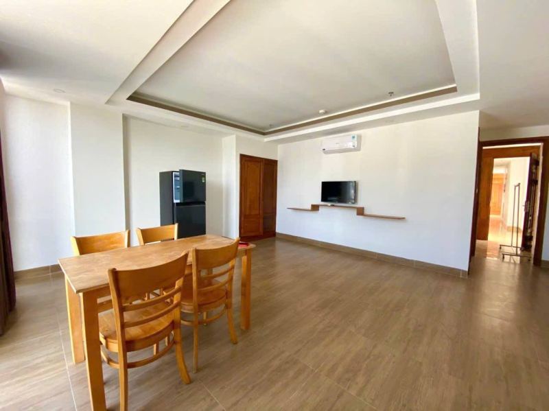 1-Bedroom Apartment with Mountain View in Vinh Hai