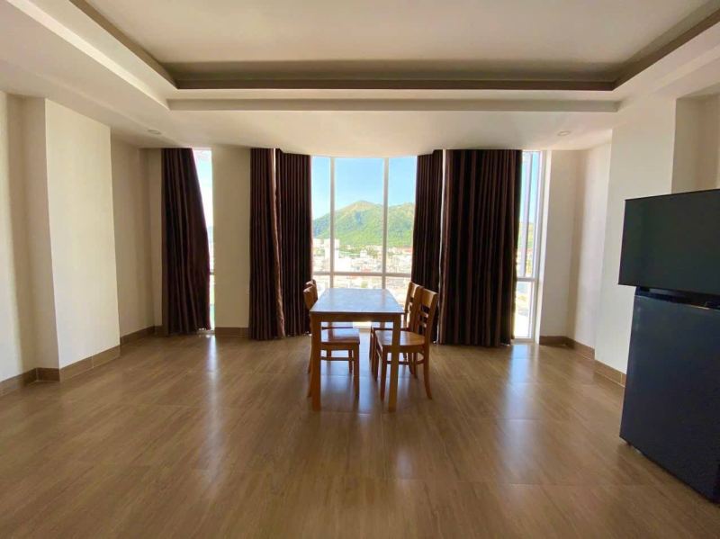 1-Bedroom Apartment with Mountain View in Vinh Hai