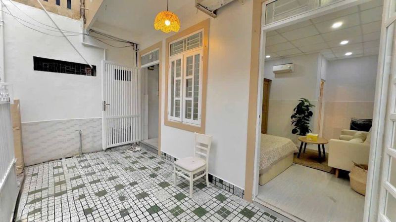 Studio Apartment with Large Yard in Phuong Sai