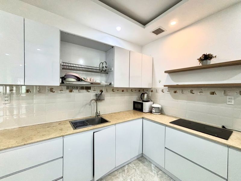 2-Bedroom Apartment Room 601 on Le Lo Street