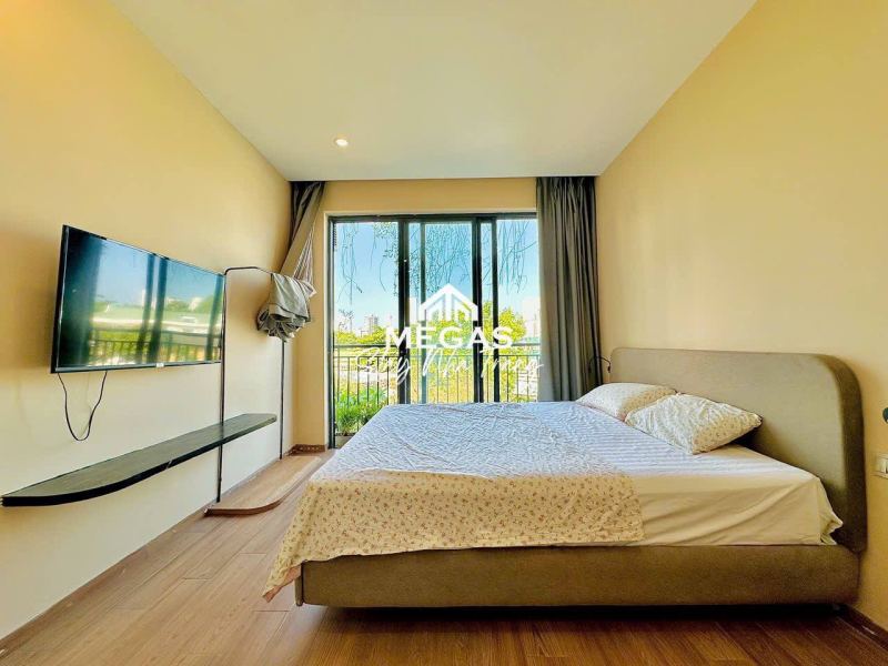Studio Apartment on Tran Nhat Duat Street