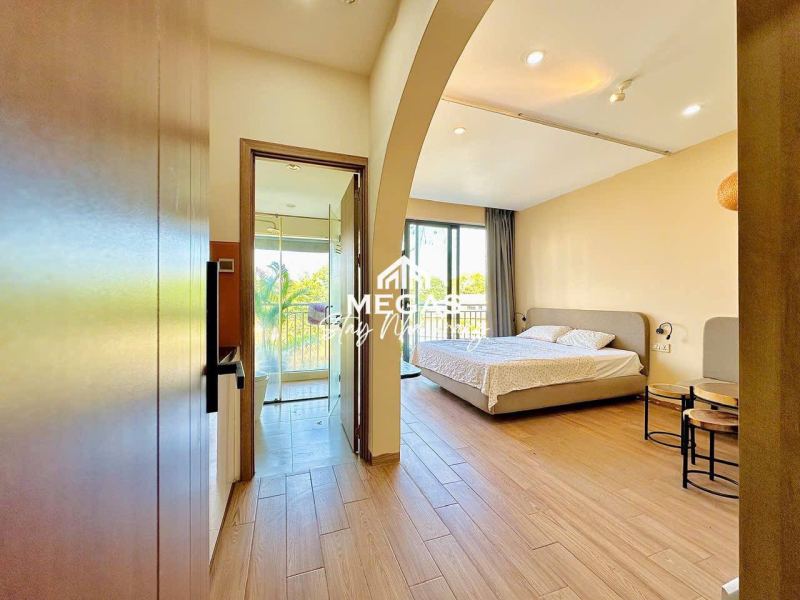 Studio Apartment on Tran Nhat Duat Street