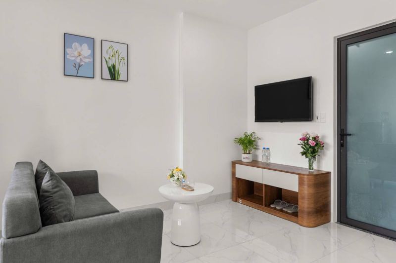 2‑Bedroom Penthouse Apartment