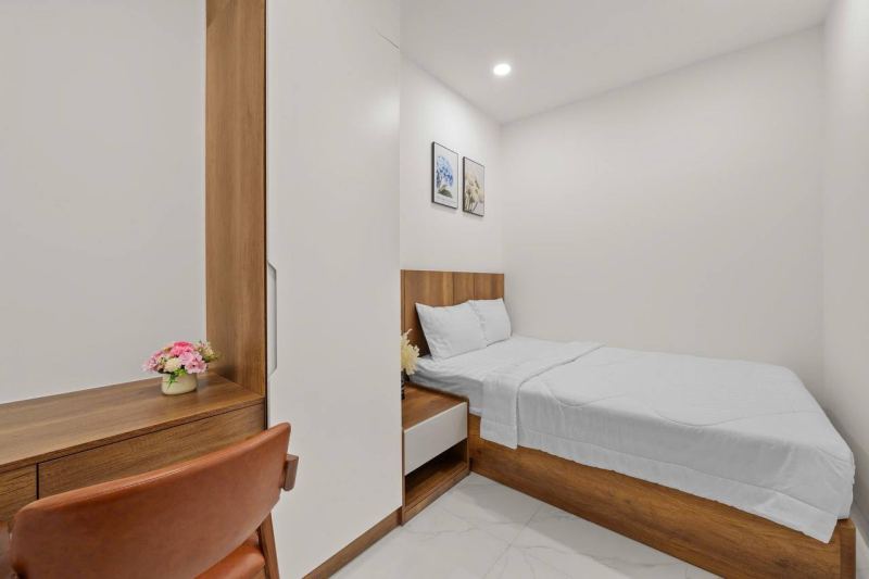 2‑Bedroom Penthouse Apartment