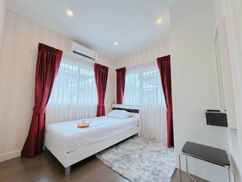 4-Bedroom House in Saransiri Kohkaew