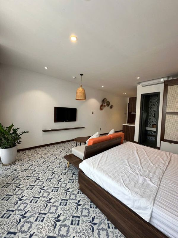 Spacious Studio Apartment with Pool, Room 303 on An Bac 4 Street
