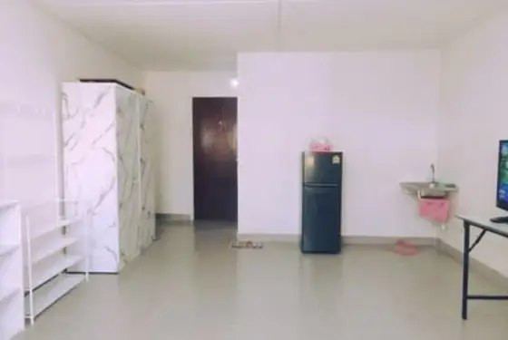 Apartment in Popular Condo