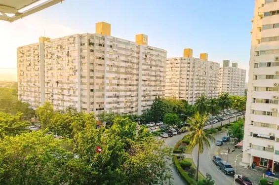 Apartment in Popular Condo