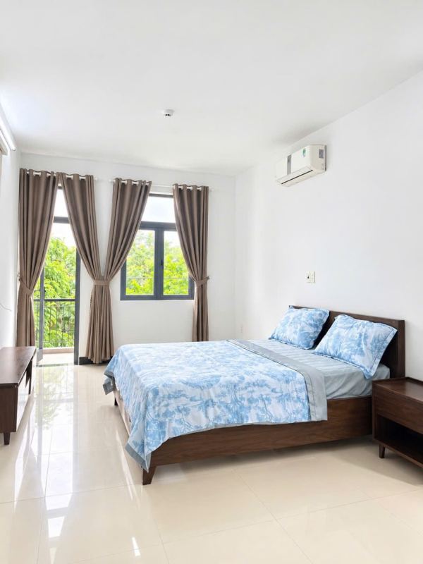 Studio with Balcony in Khue My - Room 203