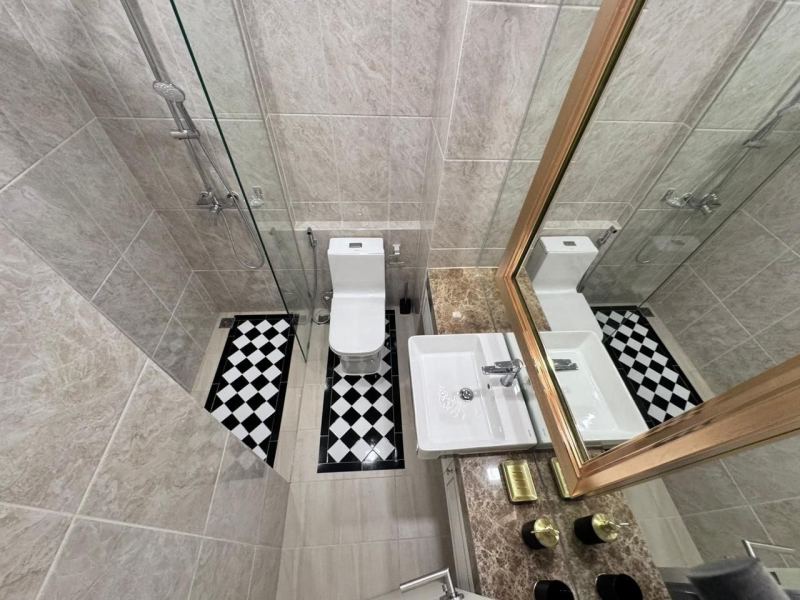 Studio Apartment in The Empire Tower