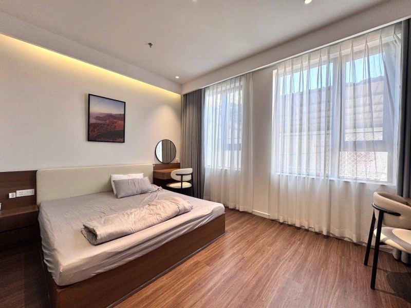 1BR Apartment on Nguyen Suy Street