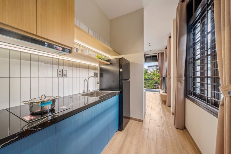 Studio on 2nd or 3rd Floor with Balcony on Phan Thanh Tai Street