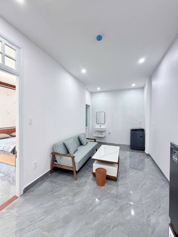 1BR Apartment on Pham Huu Kinh Street
