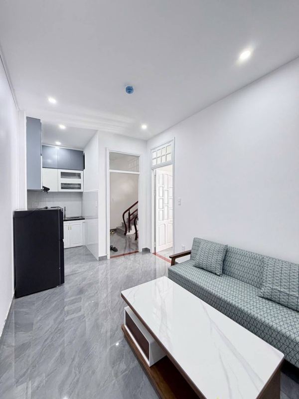 1BR Apartment on Pham Huu Kinh Street