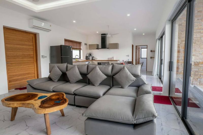3 Bedroom Villa with Private Pool in Lamai