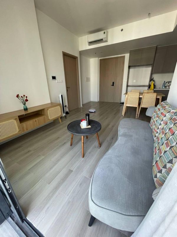 Spacious 2‑Room Apartment with Pool and Gym