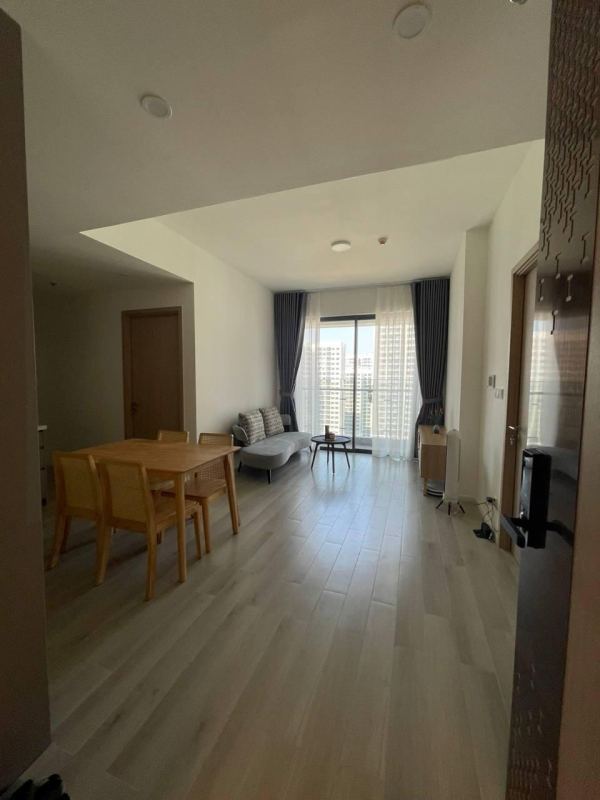 Spacious 2‑Room Apartment with Pool and Gym