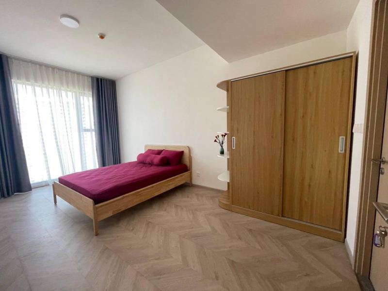 Spacious 2‑Room Apartment with Pool and Gym