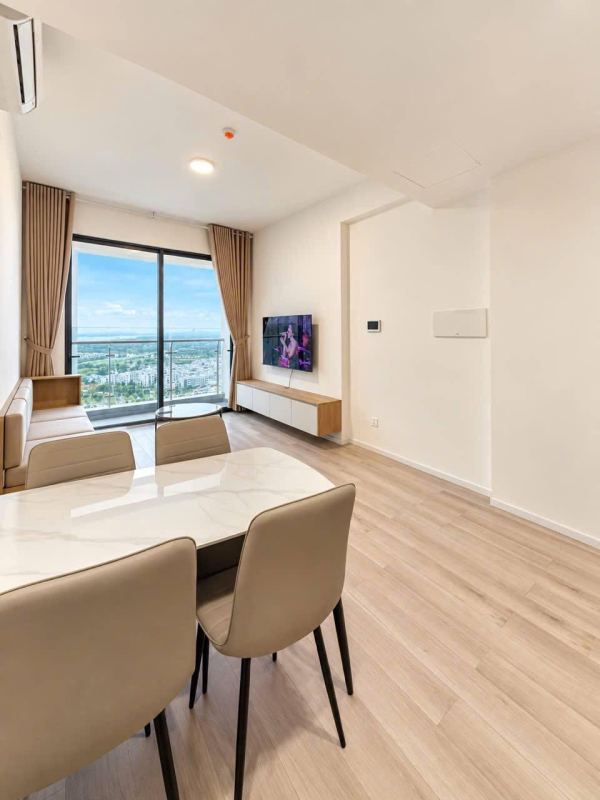 Spacious 2‑Room Apartment in Modern Complex