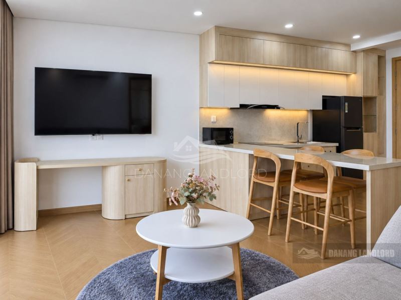 1 Bedroom River‑View Apartment in Bach Dang Complex