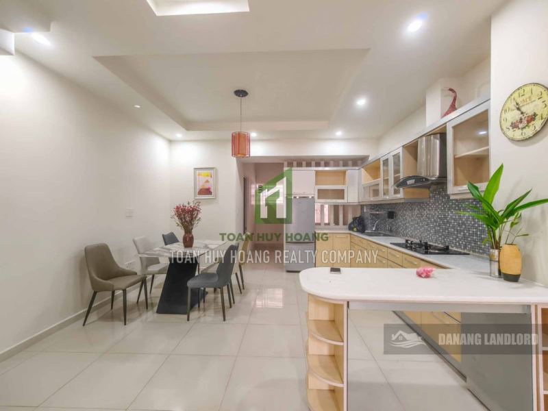 3BR 2-Story House near Vincom Plaza, Da Nang