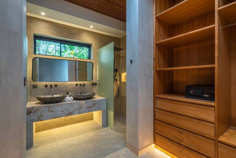 Вилла с 4 спальнями в Berawa, Canggu