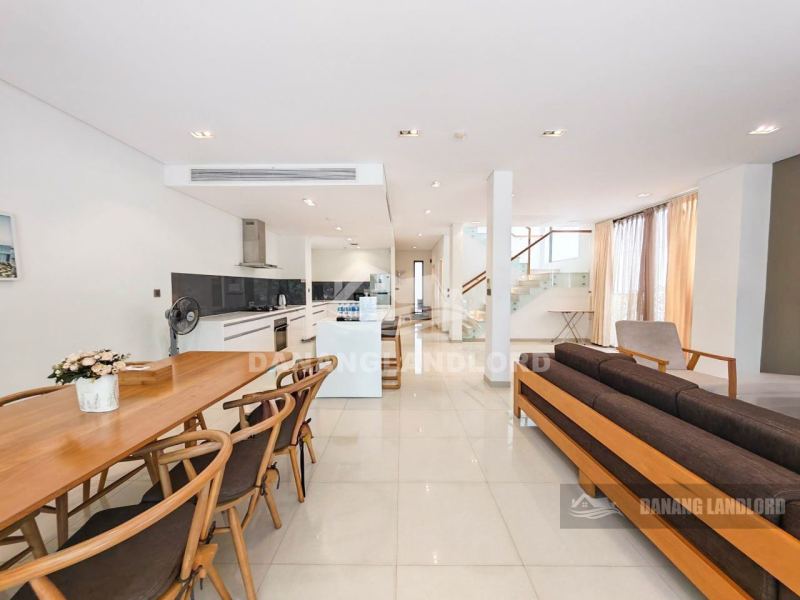 5-Bedroom Villa at The Point Residences