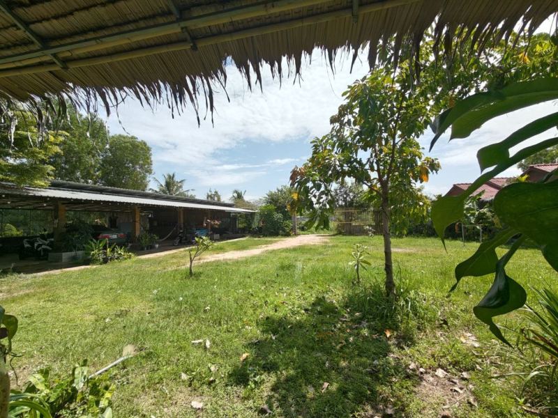 Бунгало с 1 спальней в Kampot