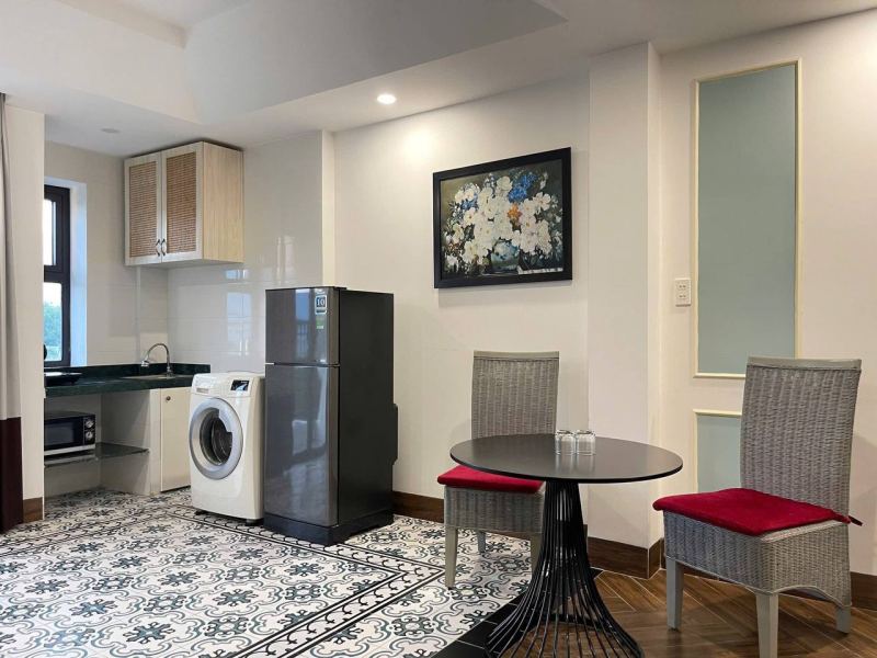 Studio apartment with spacious balcony