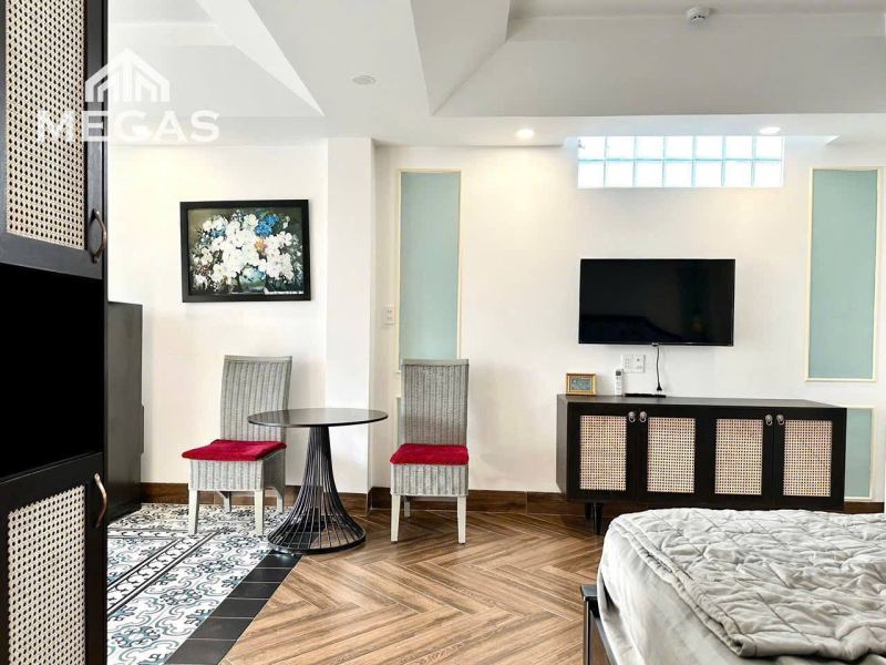 European design studio apartment on Biet Thu