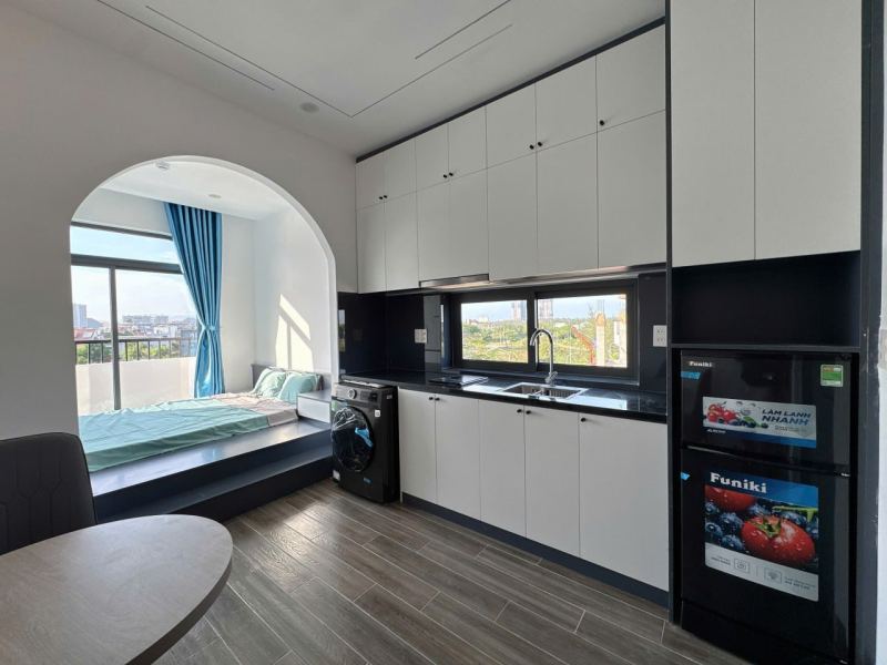 Studio Apartment with Balcony Room 201 L12 in FPT Area