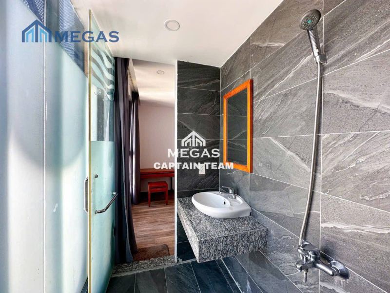 Studio Apartment on Hoang Hoa Tham Street