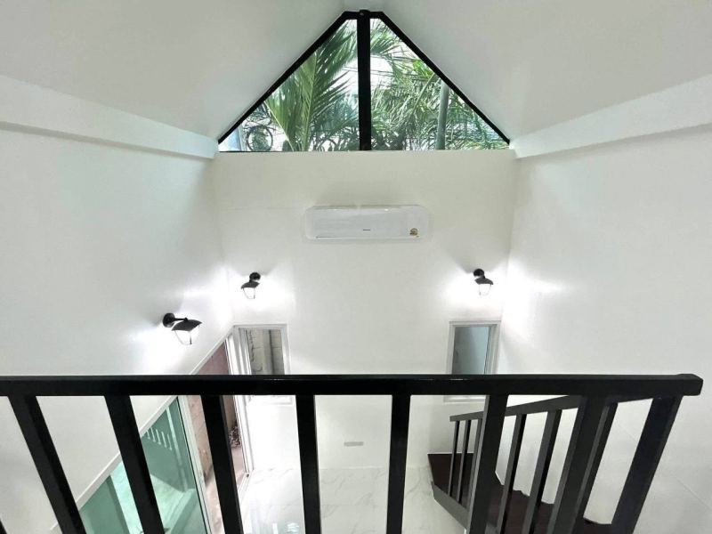Small 1-Bedroom House in Pratumnak