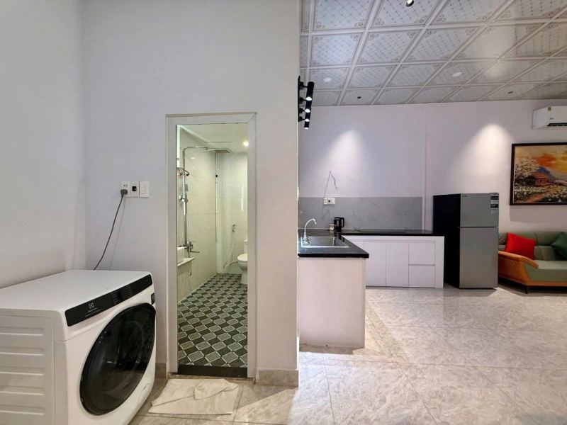 2-Bedroom House on Ho Si Phan Street