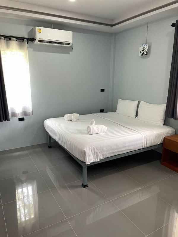2 Bedroom House with Pool in Bang Tao