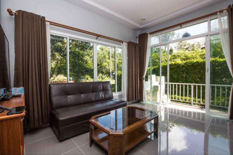2 Bedroom House with Pool in Bang Tao