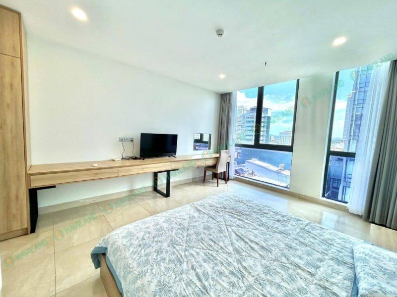 2 Bedroom Apartment on Ly Tu Trong Street